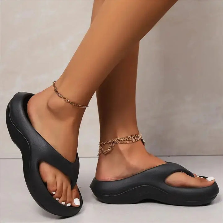 Chiara Ergonomic Cloud Slides
