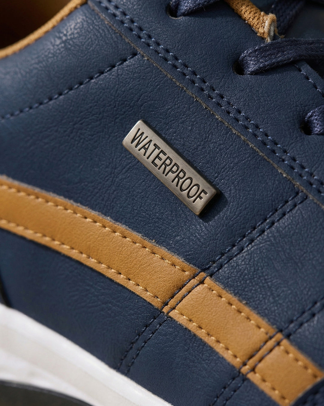 Renato Leather Sneaker