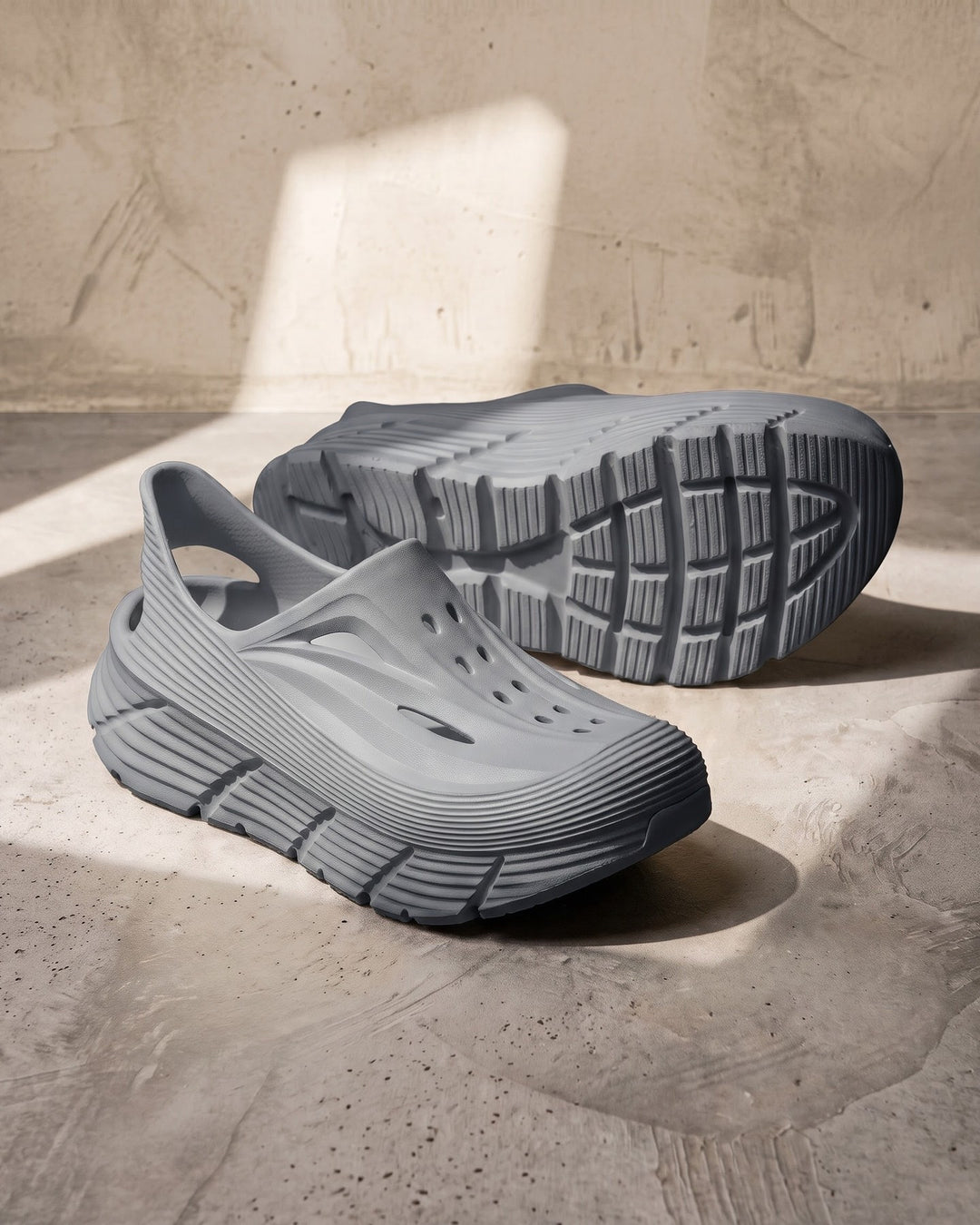 Ugo Slip-On Sneakers