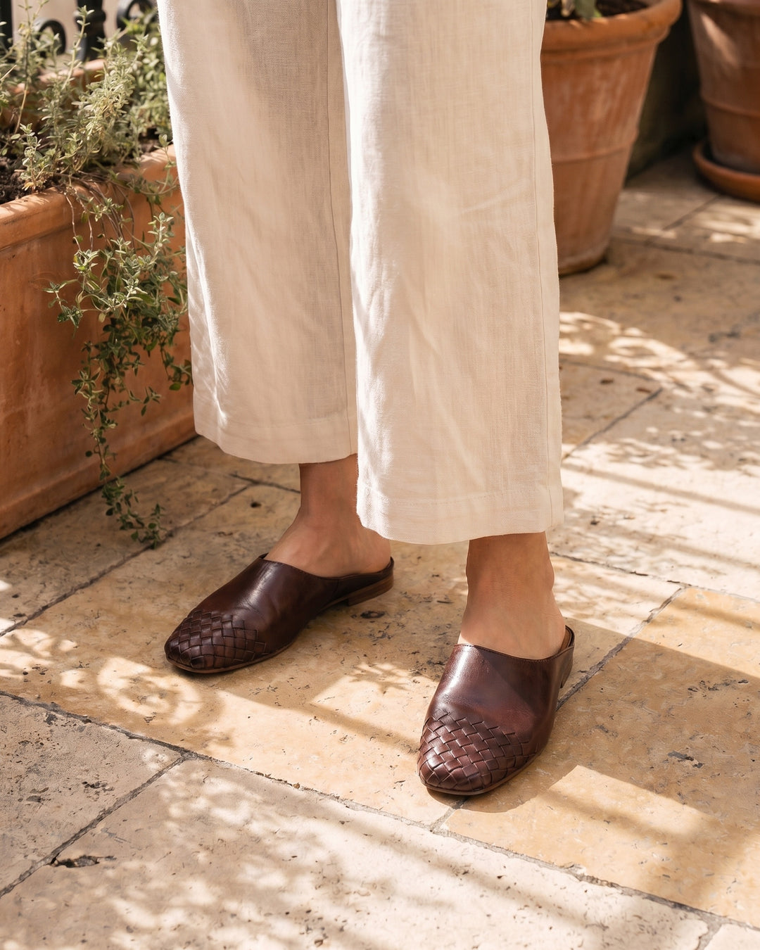 Clara Cowhide Leather Mule