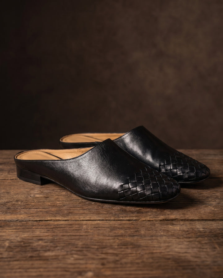 Clara Cowhide Leather Mule